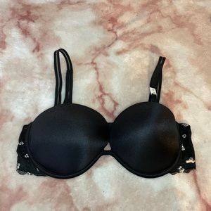 Victoria’s Secret black PushUp Plunge Multiway bra